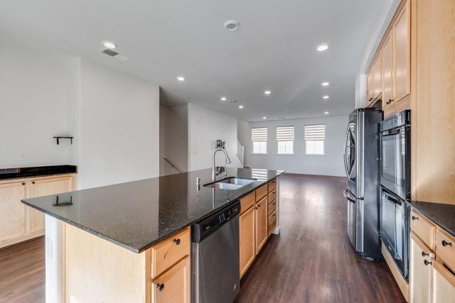 6914 Geyserville Street, Dublin, CA 94568