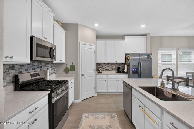 75741 PONDSIDE Lane, Yulee, FL 32097