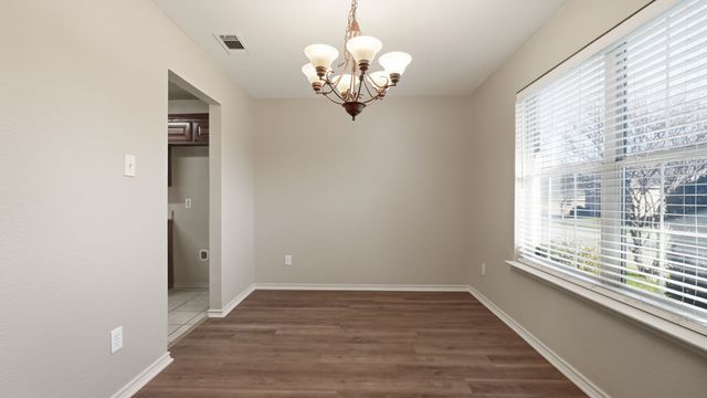 1107 Wayne Avenue, Duncanville, TX 75137