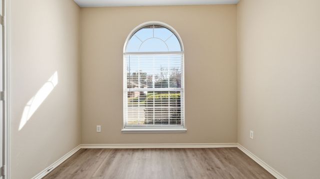 1107 Wayne Avenue, Duncanville, TX 75137