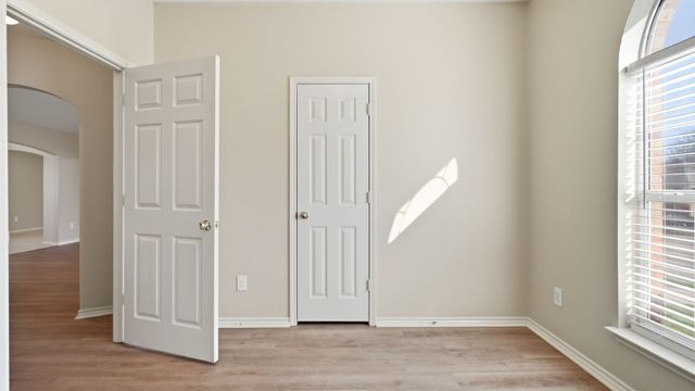 1107 Wayne Avenue, Duncanville, TX 75137