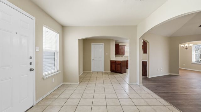 1107 Wayne Avenue, Duncanville, TX 75137