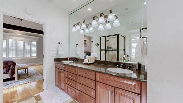 510 Glenway Cv, Lebanon, TN 37087