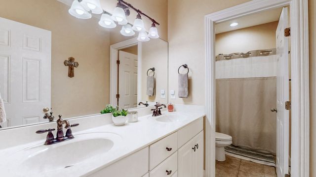 510 Glenway Cv, Lebanon, TN 37087