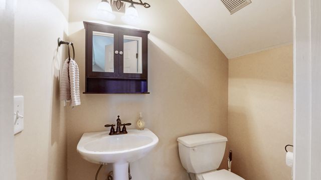 510 Glenway Cv, Lebanon, TN 37087