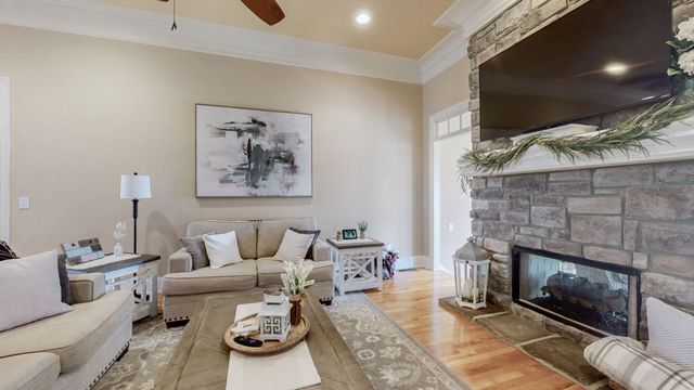 510 Glenway Cv, Lebanon, TN 37087