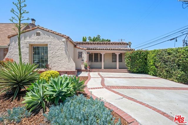 637 N Detroit Street, Los Angeles, CA 90036
