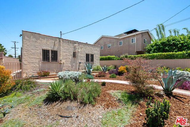 637 N Detroit Street, Los Angeles, CA 90036