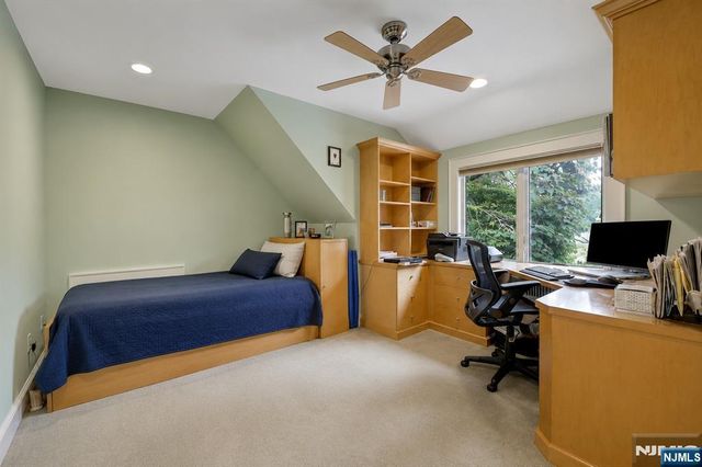 1330 Pennington Road, Teaneck, NJ 07666