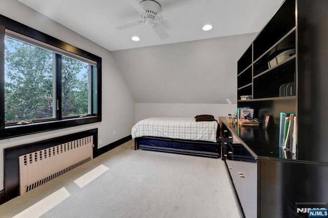 1330 Pennington Road, Teaneck, NJ 07666