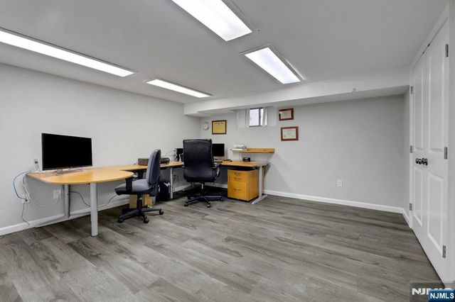1330 Pennington Road, Teaneck, NJ 07666
