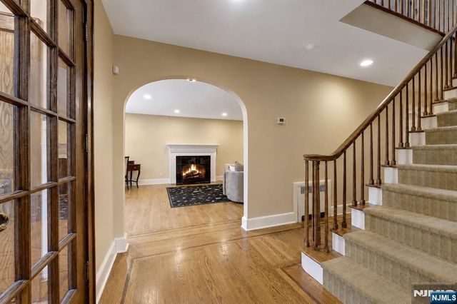 1330 Pennington Road, Teaneck, NJ 07666