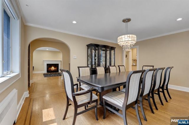 1330 Pennington Road, Teaneck, NJ 07666