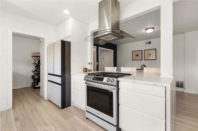917 N Winter Street, Anaheim, CA 92805