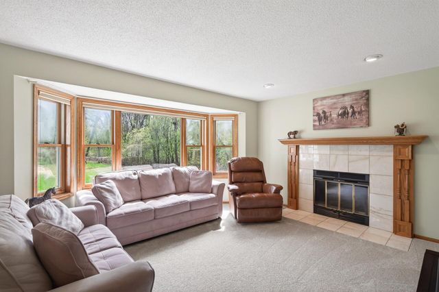 11830 175th Street W, Lakeville, MN 55044