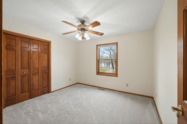 11830 175th Street W, Lakeville, MN 55044