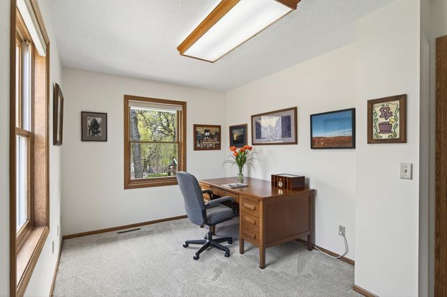 11830 175th Street W, Lakeville, MN 55044