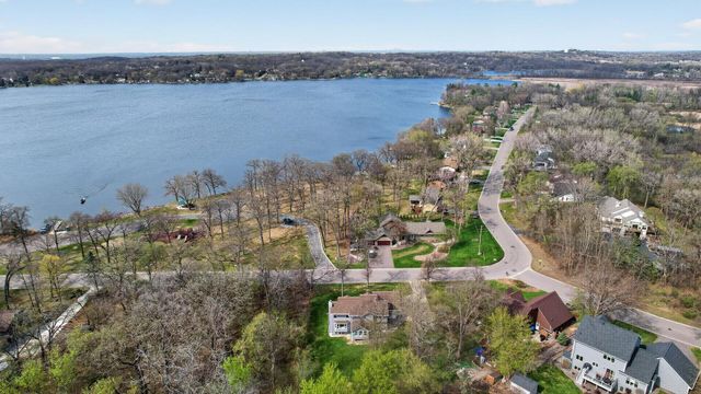 11830 175th Street W, Lakeville, MN 55044