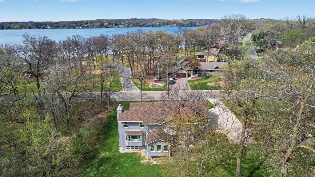 11830 175th Street W, Lakeville, MN 55044