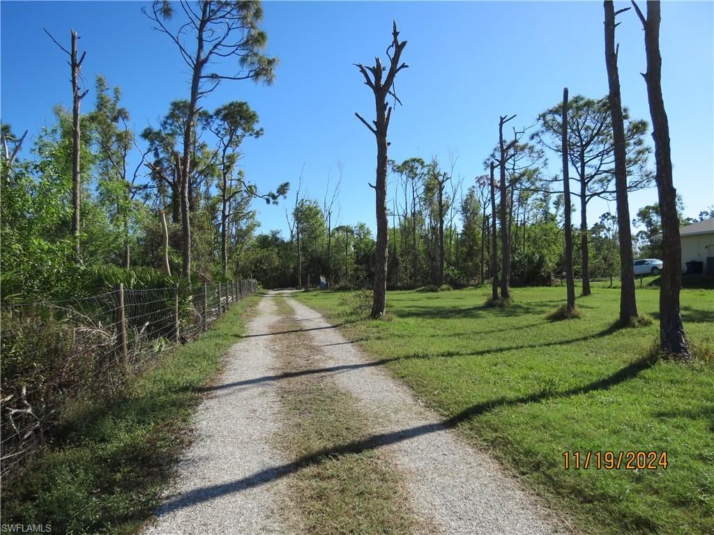 8721 Nome CT, ST. JAMES CITY, FL 33956 — exterior