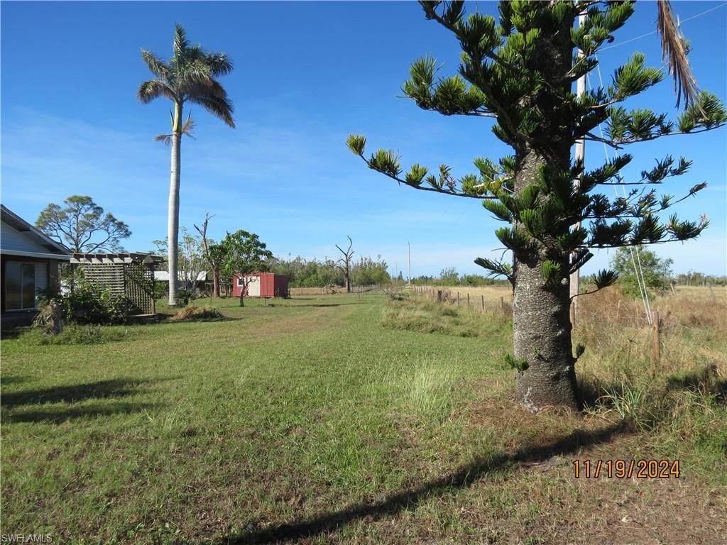 8721 Nome CT, ST. JAMES CITY, FL 33956 — photo 3