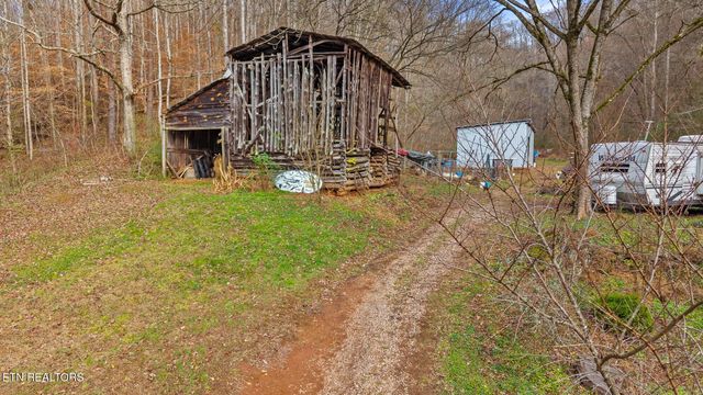 158 County Road 484, Englewood, TN 37329