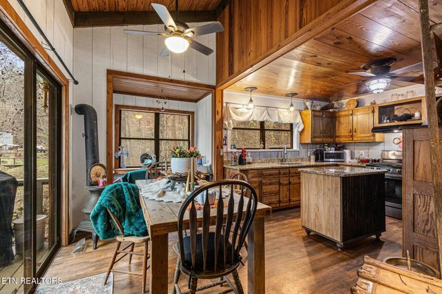 158 County Road 484, Englewood, TN 37329