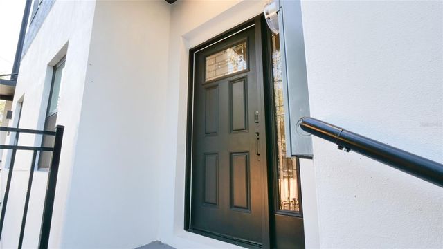 2118 4TH STREET, St Petersburg, FL 33705