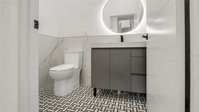 2118 4TH STREET, St Petersburg, FL 33705