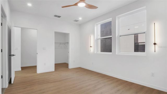 2118 4TH STREET, St Petersburg, FL 33705