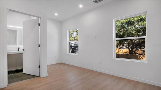 2118 4TH STREET, St Petersburg, FL 33705