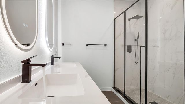 2118 4TH STREET, St Petersburg, FL 33705