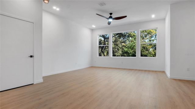 2118 4TH STREET, St Petersburg, FL 33705