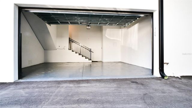 2118 4TH STREET, St Petersburg, FL 33705