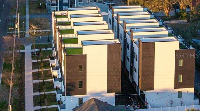 2118 4TH STREET, St Petersburg, FL 33705