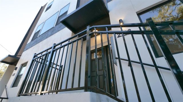 2118 4TH STREET, St Petersburg, FL 33705