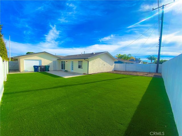 19311 Waterbury, Huntington Beach, CA 92646