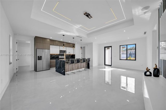 2614 44th ST W, Lehigh Acres, FL 33971