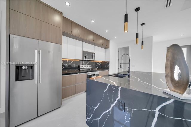 2614 44th ST W, Lehigh Acres, FL 33971