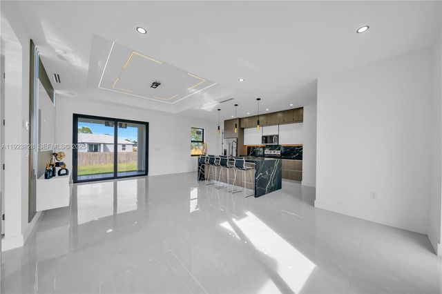 2614 44th ST W, Lehigh Acres, FL 33971