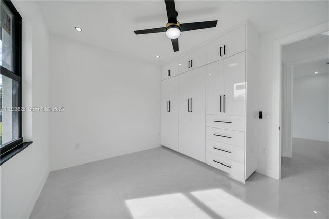 2614 44th ST W, Lehigh Acres, FL 33971