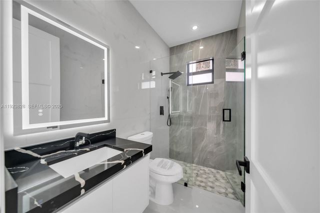 2614 44th ST W, Lehigh Acres, FL 33971