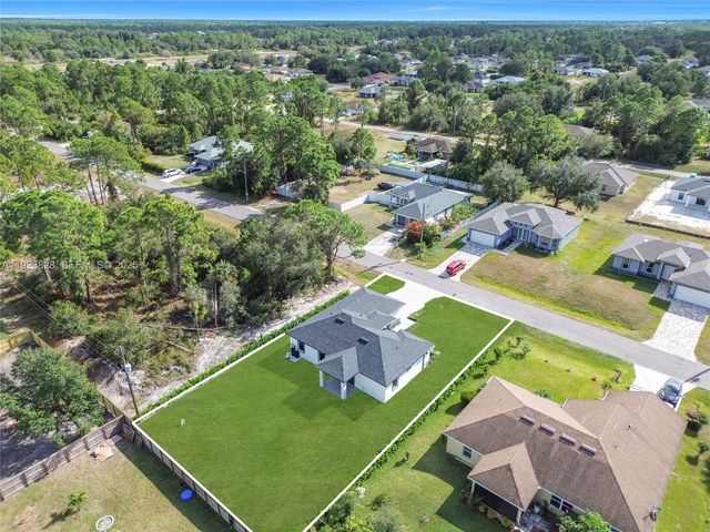 2614 44th ST W, Lehigh Acres, FL 33971