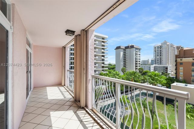 721 Biltmore Way 601, Coral Gables, FL 33134