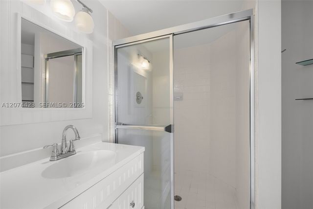721 Biltmore Way 601, Coral Gables, FL 33134
