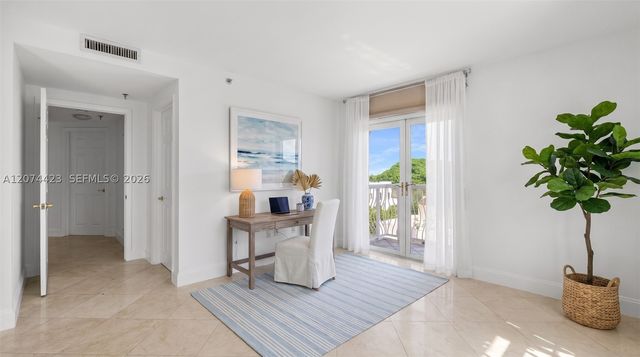 721 Biltmore Way 601, Coral Gables, FL 33134
