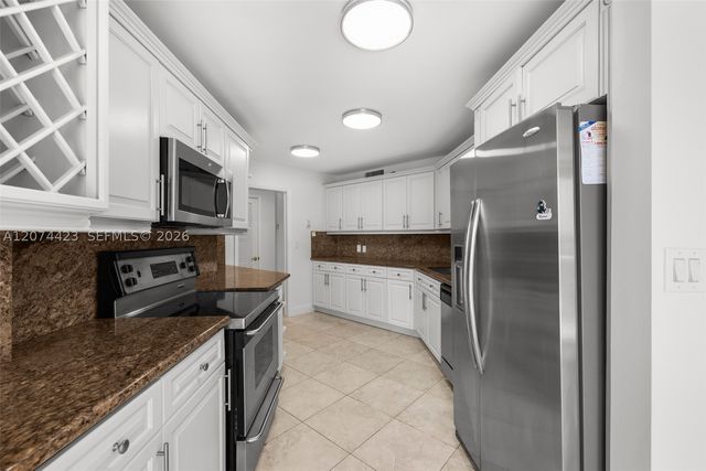 721 Biltmore Way 601, Coral Gables, FL 33134