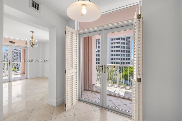 721 Biltmore Way 601, Coral Gables, FL 33134