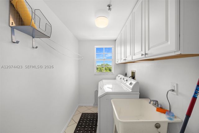 721 Biltmore Way 601, Coral Gables, FL 33134