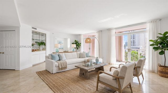 721 Biltmore Way 601, Coral Gables, FL 33134